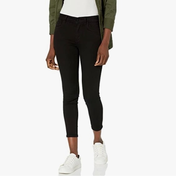 DL1961 Denim - DL1961 Women's Florence Cropped Instasculpt Mid-Rise Skinny Fit Cropped Jean